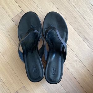 Ugg platform sandals